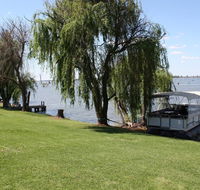 Willow Island - Waterfront - Accommodation Redcliffe