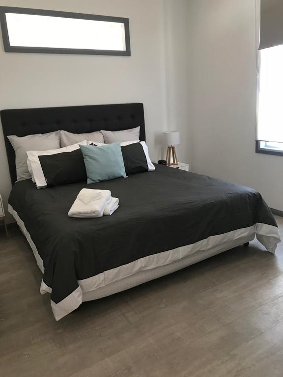 Kitchener NSW Accommodation Redcliffe