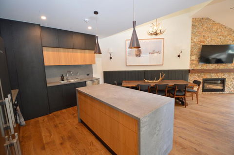 Wintergreen 10 - Accommodation Redcliffe 3