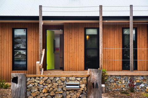 Wombat Hill Lodge - Accommodation Redcliffe 0