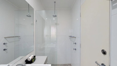 Wongalinga - Accommodation Redcliffe 3