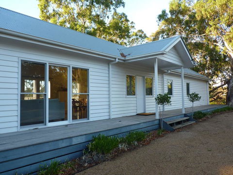 Wongara - Accommodation Redcliffe 0