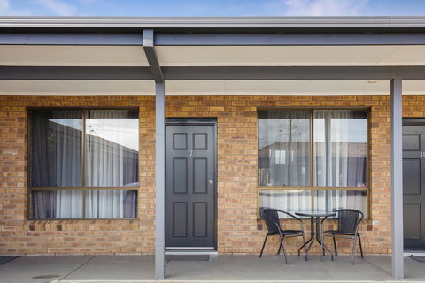 Wonthaggi Motel - Accommodation Redcliffe 2