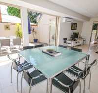 Wood Peak - Accommodation Redcliffe