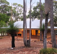 Woodstone Possum Cottage - Accommodation Redcliffe