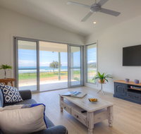 Woolgoolga by the Sea - Accommodation Redcliffe