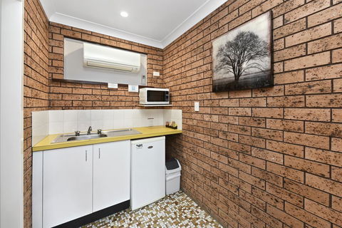 Woongarra Motel - Accommodation Redcliffe 1