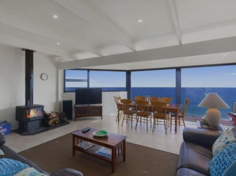 Wye Escape With Amazing Sweeping Ocean Views - Accommodation Redcliffe 3