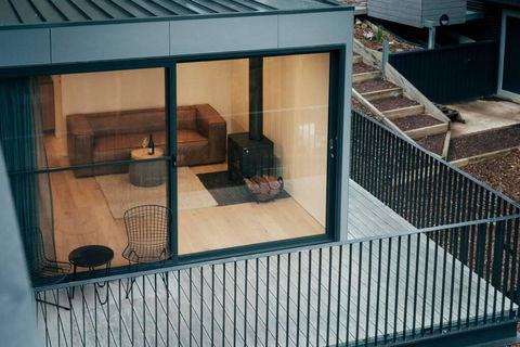 WYE UP - Through The Treetops. Out To The Sea. - Accommodation Redcliffe 1