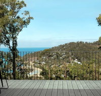 WYE UP - Through the Treetops. Out to the Sea. - Accommodation Redcliffe