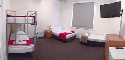 Wynyard Hotel - Accommodation Redcliffe 1