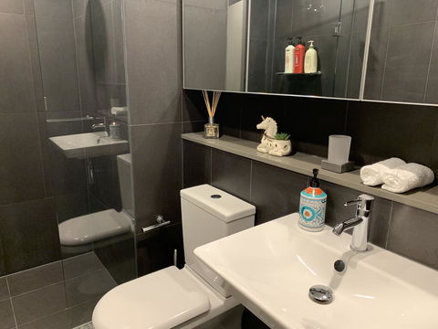 Xu's Residence@888 Collins St - Accommodation Redcliffe 2
