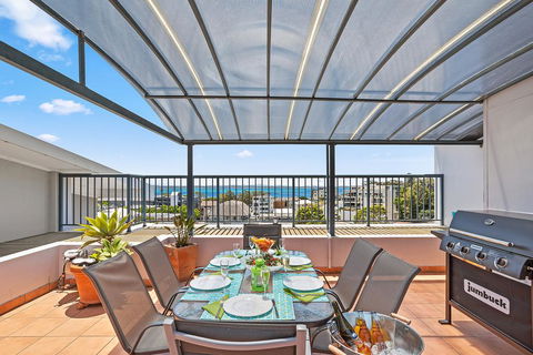 Yacaaba Terrace, Unit 9, 3 Yacaaba Street - Accommodation Redcliffe 0