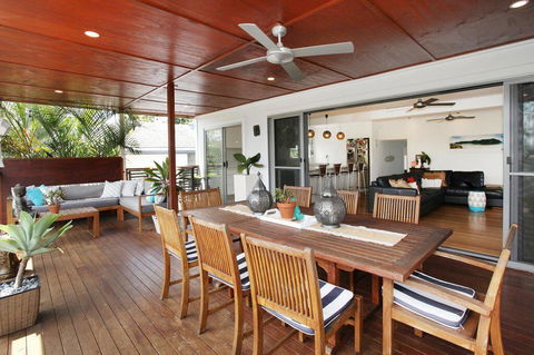Yakola 62 - Accommodation Redcliffe 2
