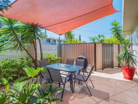 Yamba Daze - Sunrise - Pet Friendly - Accommodation Redcliffe 0