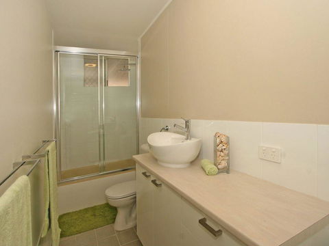 Yamba Daze - Sunrise - Pet Friendly - Accommodation Redcliffe 2