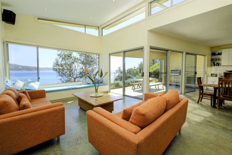YALLUMBEE - Accommodation Redcliffe 2