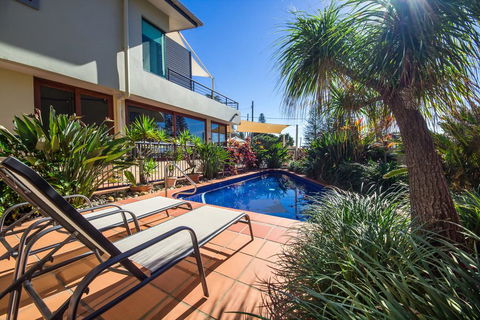 Yamba Beach Motel - Accommodation Redcliffe 1