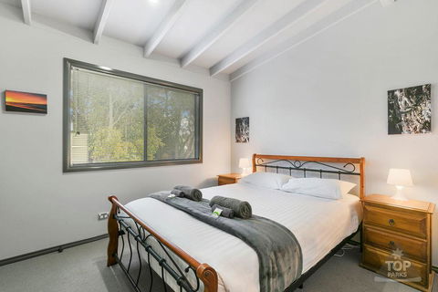 Yarram Holiday Park - Accommodation Redcliffe 0