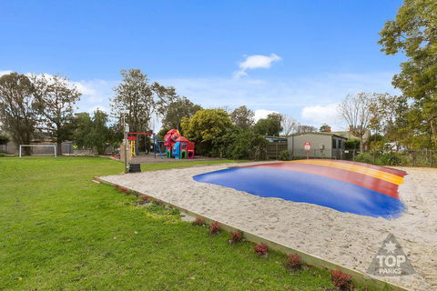 Yarram Holiday Park - Accommodation Redcliffe 1