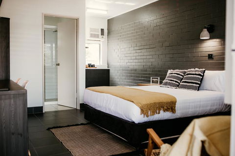 Yeppoon Surfside Motel - Accommodation Redcliffe 1