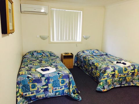 Yetholme Motor Inn - Accommodation Redcliffe 2