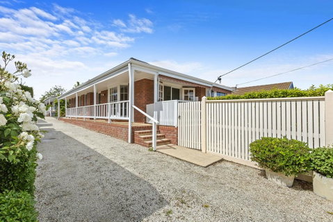 YIN-YANG - MOUNT ELIZA - Accommodation Redcliffe 3