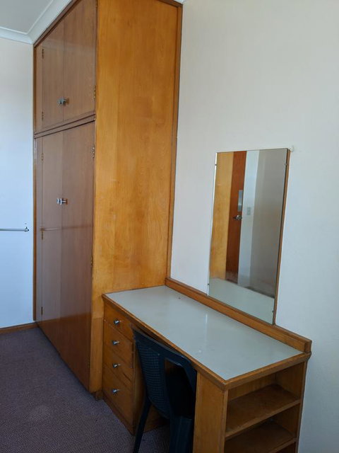 Young Budget Accommodation - Accommodation Redcliffe 1