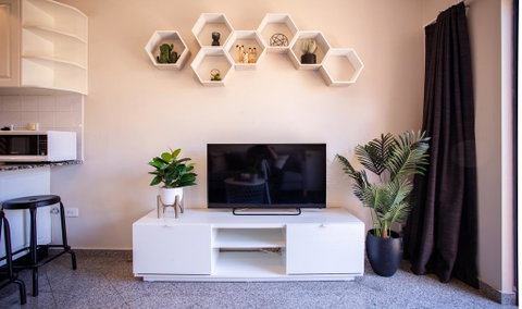 Your Home Here In Sydney - Accommodation Redcliffe 1