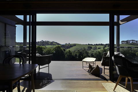 Your Luxury Escape - Carinya Cottages 6 - Accommodation Redcliffe 0