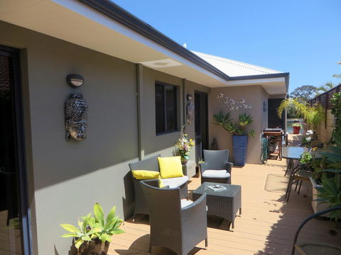 Yunderup Canal Getaway - Accommodation Redcliffe 0
