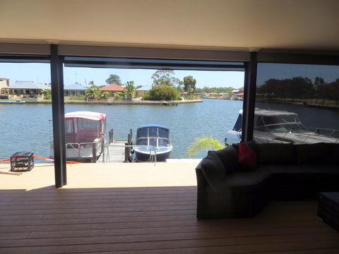 Yunderup Canal Getaway - Accommodation Redcliffe 3