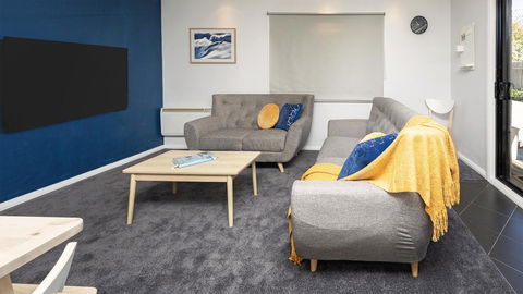 Yurali - Accommodation Redcliffe 1