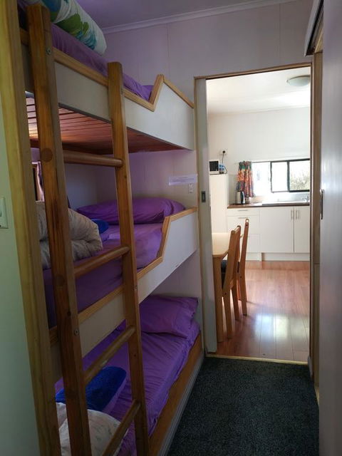Zeehan Bush Camp - Accommodation Redcliffe 2