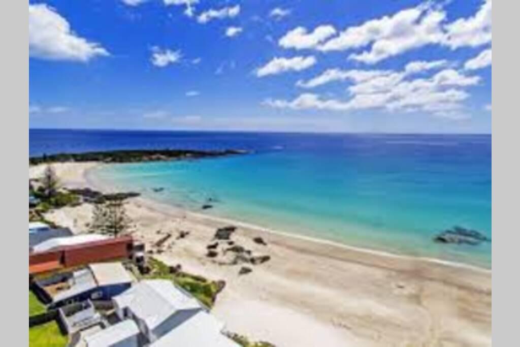 Elliott TAS Accommodation Redcliffe
