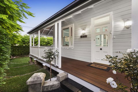 Tara-Lee - Accommodation Redcliffe 0