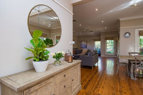 Hillsborough - Luxury, Boutique Accommodation - Accommodation Redcliffe 1
