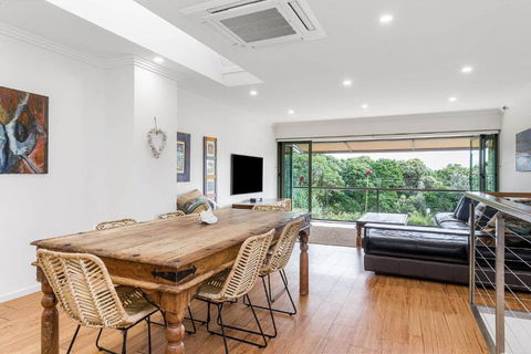 A Perfect Stay - 3 James Cook Apartments - Accommodation Redcliffe 2