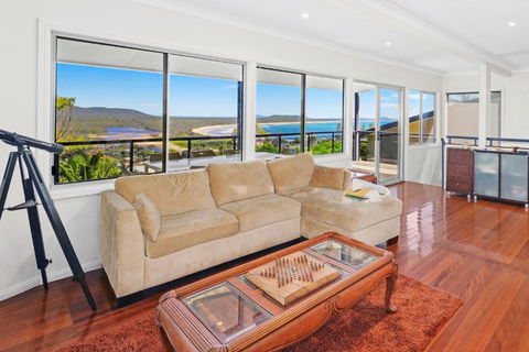 A BIGGER Slice Of Paradise - Accommodation Redcliffe 2