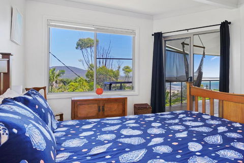 A BIGGER Slice Of Paradise - Accommodation Redcliffe 4