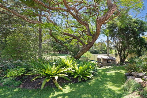 A Charming Queenslander - Accommodation Redcliffe 1