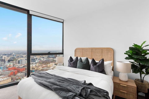 A Cozy 2BR Apt At Sapphire By The Gardens - Accommodation Redcliffe 0