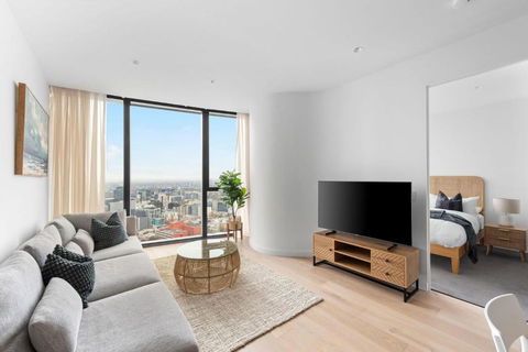 A Cozy 2BR Apt At Sapphire By The Gardens - Accommodation Redcliffe 3