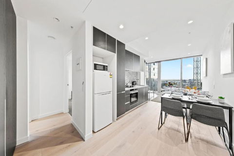 A Cozy & Lux Apt Next To Southern Cross Station - Accommodation Redcliffe 4