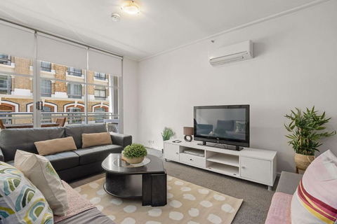 A Cozy Studio For 6 Next To Darling Harbour - Accommodation Redcliffe 4