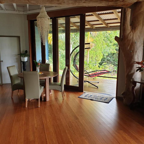 A Daintree Garden - Accommodation Redcliffe 3