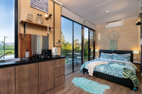 A Dam Good View By Tiny Away - Accommodation Redcliffe 4