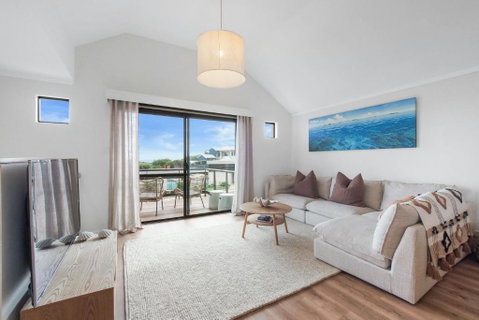 A Stones Throw Gnarabup - Accommodation Redcliffe 1