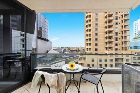 A Stylish 2BR Apt In The Heart Of Chapel Street - Accommodation Redcliffe 4
