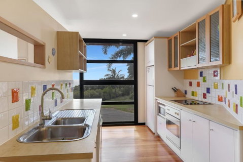 Aaronvale - Accommodation Redcliffe 4